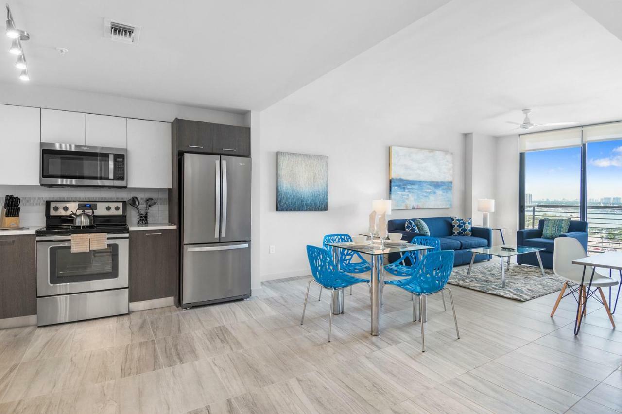 Bluebird Suites Downtown/Brickell Doral Esterno foto