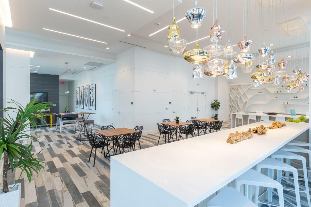 Bluebird Suites Downtown/Brickell Doral Esterno foto